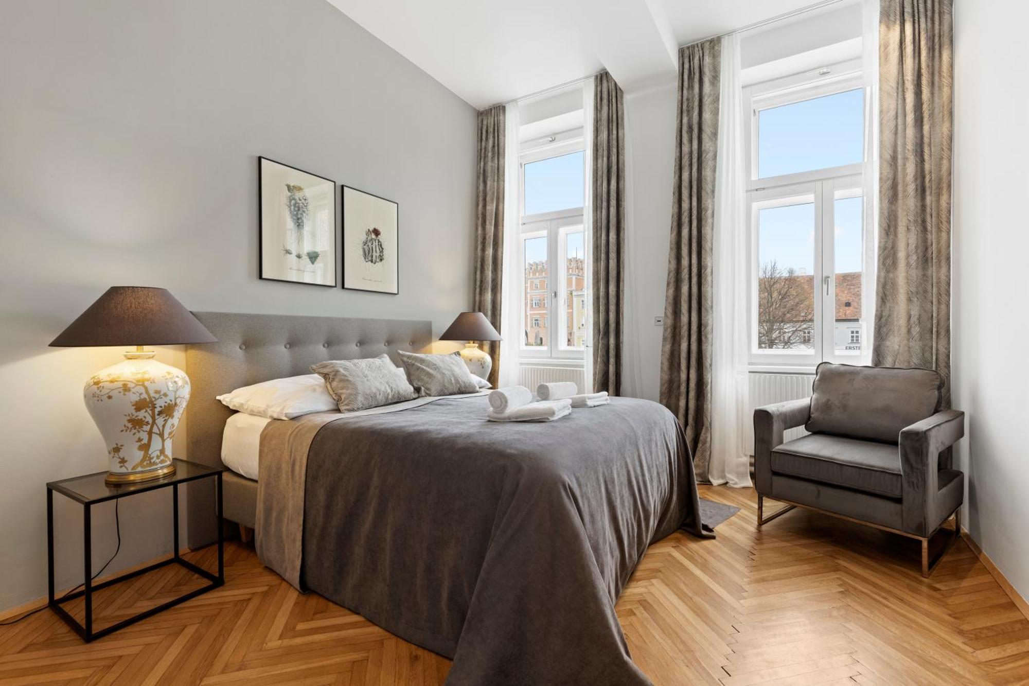 Sgrafit Apartments - Self Check-In Retz Eksteriør billede